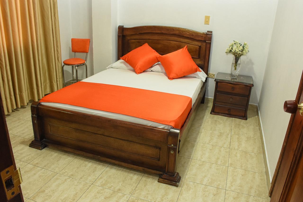 Hotel El Lago 2 Pereira Bagian luar foto