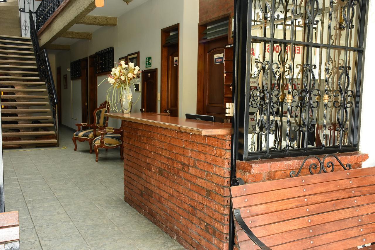 Hotel El Lago 2 Pereira Bagian luar foto